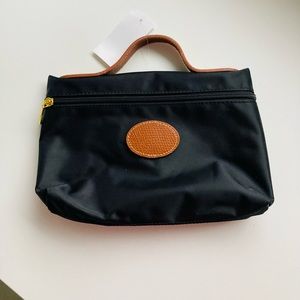 🎁 NWT Black Nylon Zip Bellport Clutch-Pouch